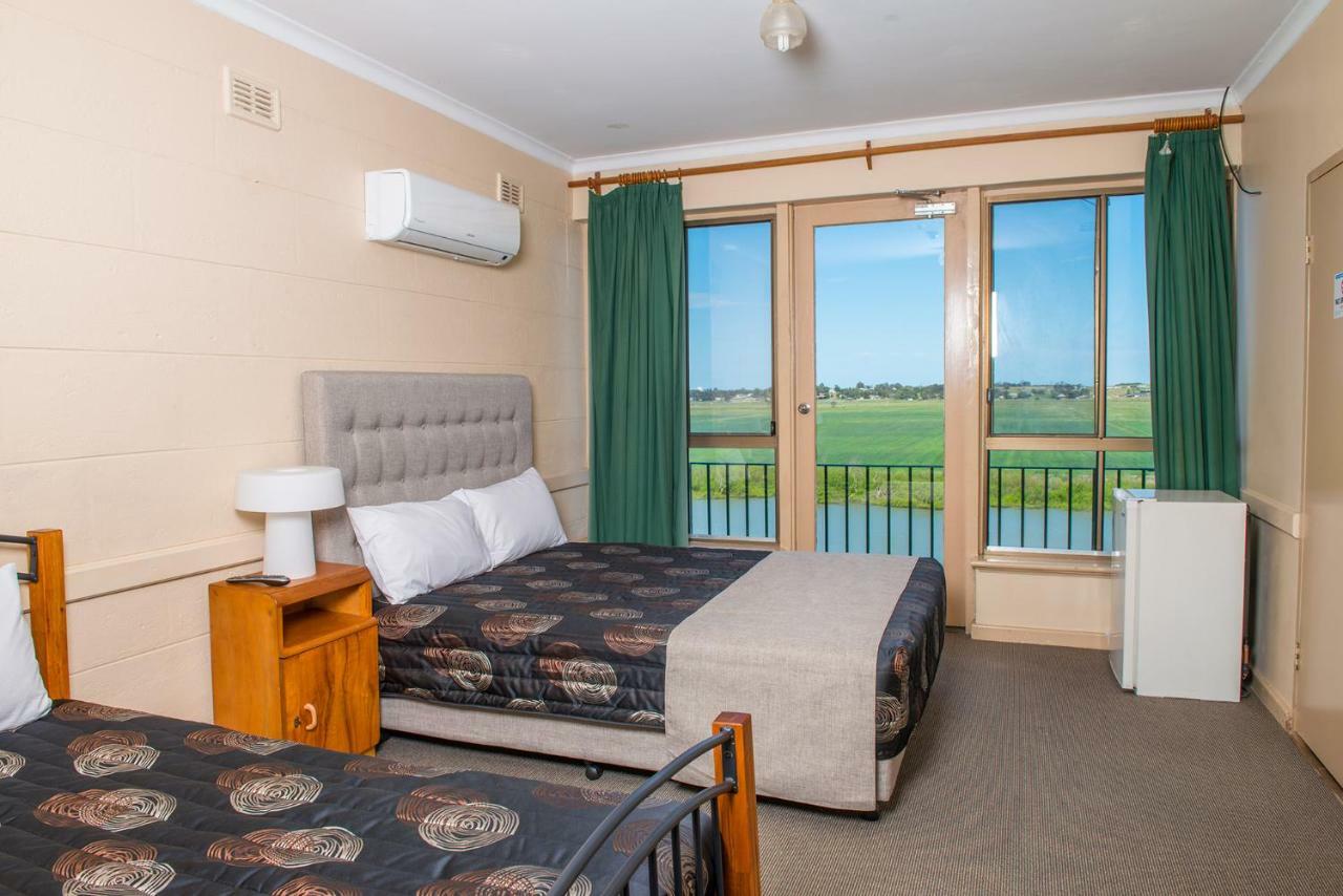 Tailem Bend Riverside Hotel Екстериор снимка